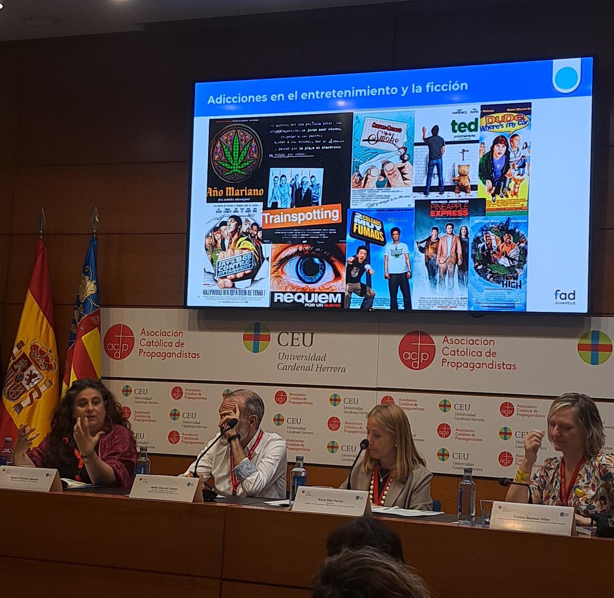 "En el mundo digital hay también desinformación, intereses ocultos, y siempre hay un "experto", cuando hablamos de temas sensibles como salud mental, no todo vale y puede causar un mal mayor." Beatriz Pestañas <a href="/FadJuventud/">Fad</a>
#MediaEthics