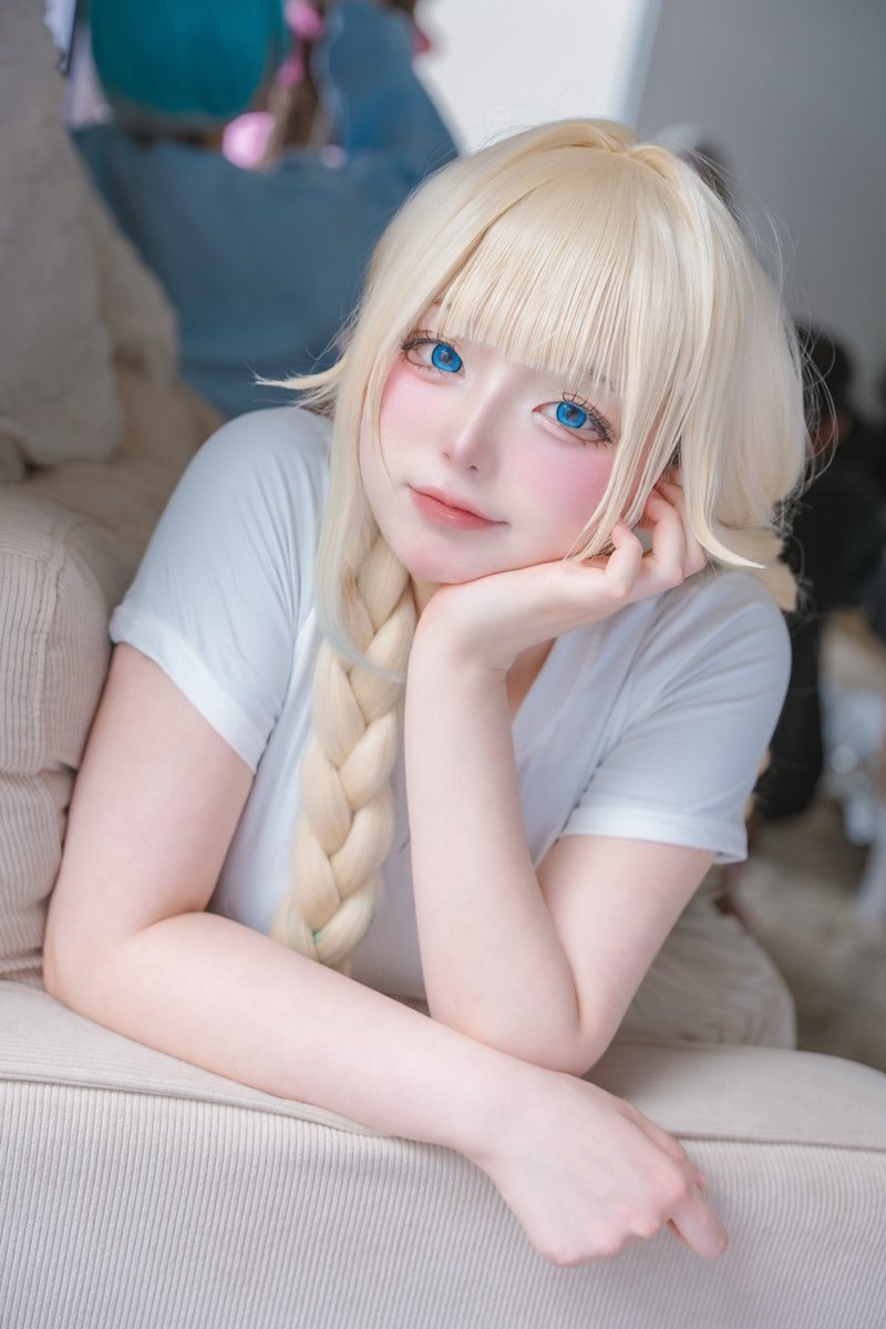 ぶいすぽっ！
藍沢エマ🥞💫
#cosplay