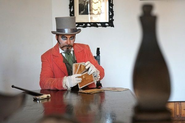 🏰Noční a oživené prohlídky zámeckých interiérů, veselý prázdninový pohádkový cyklus pro děti, známé muzikály, koncerty a divadla na nádvoří. Během letních prázdnin to na Kačině žije, přijďte si užít kulturní program Národního zemědělského muzea. Těšíme se na vás!🌞