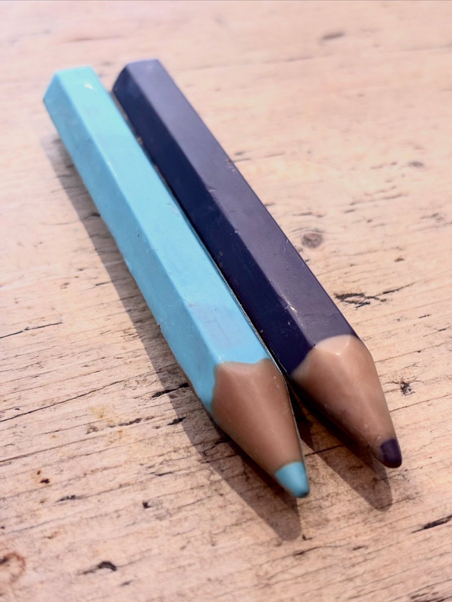 What better way to thank your teacher than with Chocolate Pencils!? Deliciously smooth milk chocolate in our signature colours available instore now. #teacherspresents #endodterm #henleyonthames