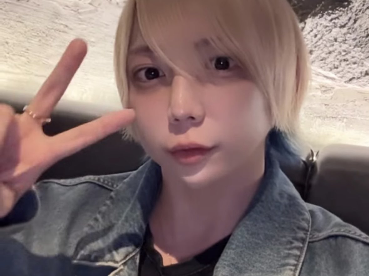 sake893corp's tweet photo. 本日のビジュイイじゃん4選
@atom13ua 
@asaya_react 
@_ryoryoryogen_ 
@Rin__dayoo https://t.co/G5miW6oJc0