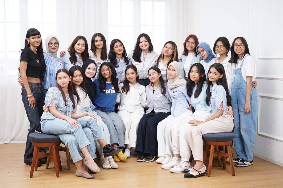 issastweet's tweet photo. menawan cantik indah mempesona extravaganza https://t.co/I9zNPtnL75