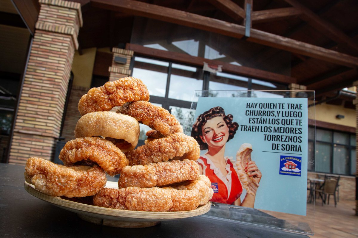 Lo tenemos muy claro.
En Soria no hacemos torreznos… los perfeccionamos. 👑💥

#TorreznoDeSoria #RutaDelTorrezno #GastroLovers #FoodieSpain #SaborDeSoria #TurismoGastronómico #EspañaSabe #FoodPornEspaña #CrujientePerfecto
