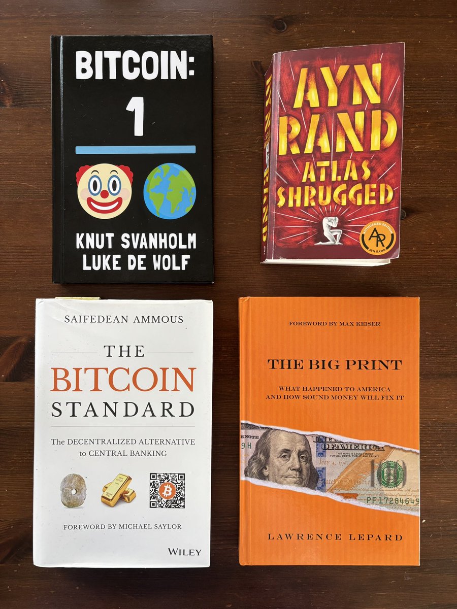 SwissHodler's tweet photo. What are you reading? https://t.co/8HhQz068fi