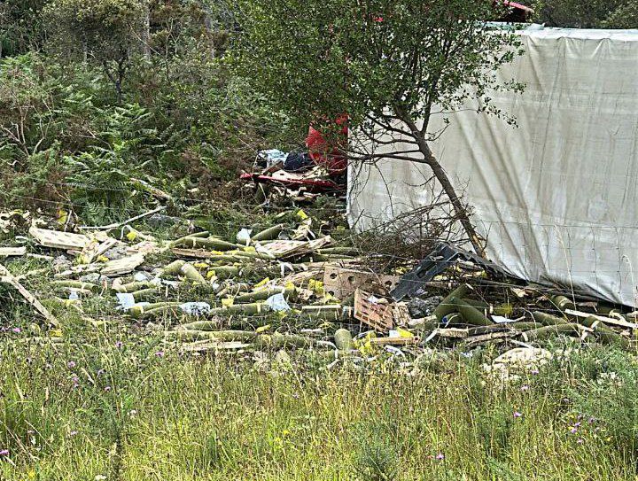 AlertaIrratia's tweet image. Vuelcan en Asturias un camión que transportaba munición para Ucrania.
El cargamento tendría como destino la ciudad de Burgos donde una empresa rellenaría con carga explosiva antes de ser enviada a Ucrania.
📱Telegram---> @la_clase_t