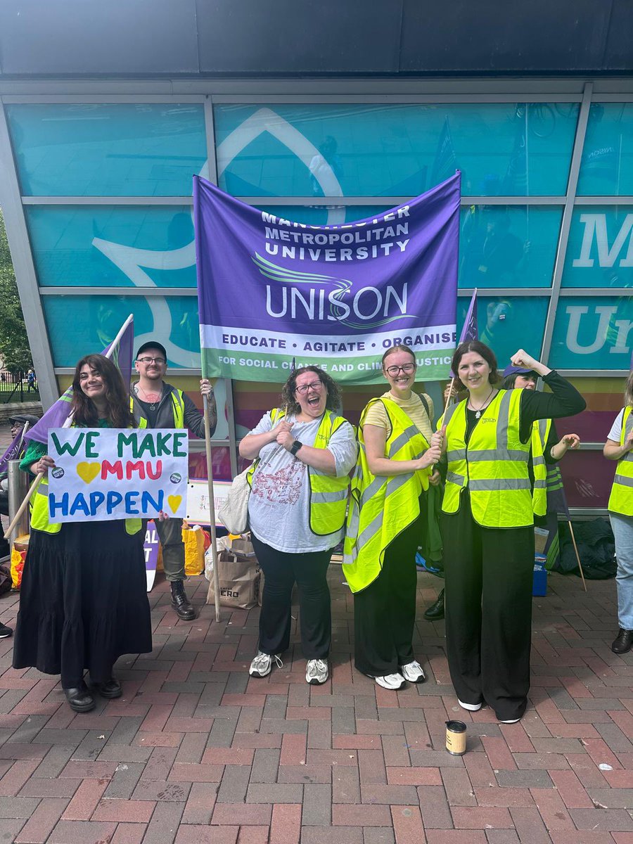 UNISONmmu's tweet image. Pickets done and dusted for the week. Thank you to all members who have struck and picketed and to everyone who came down to lend solidarity.