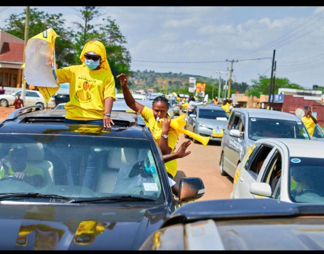 Team Kajwengye PrideofNyabushozi (@kajwengyet28072) on Twitter photo Hon <a href="/WKajwengye/">wilson kajwengye</a> abanyabushozi bamwakiize Rukundo namaani meingi #KajwengyeOurSoleCandidate2026 #MPNyabushoziCounty #EnaamaNuungiYentunguuka #TeereraKajwengye <a href="/kandihoarthur05/">Kandiho 🅰️rthur Bataringaya</a> <a href="/kusasira_enock/">KUSASIRA ENOCK</a> <a href="/AsiimweEdwardC3/">Asiimwe Edward Councillor</a> <a href="/yonahndyamuba/">Yonah Ndyamuba Omurarira</a> <a href="/DavidLawmaker/">David Lawmaker🇺🇬</a> <a href="/kato_nathan13/">.Kato Nathan Caspash</a> <a href="/Michaelrwandima/">Michael Rwandiima Jnr💫</a> Hon <a href="/WKajwengye/">wilson kajwengye</a> abanyabushozi bamwakiize Rukundo namaani meingi #KajwengyeOurSoleCandidate2026 #MPNyabushoziCounty #EnaamaNuungiYentunguuka #TeereraKajwengye <a href="/kandihoarthur05/">Kandiho 🅰️rthur Bataringaya</a> <a href="/kusasira_enock/">KUSASIRA ENOCK</a> <a href="/AsiimweEdwardC3/">Asiimwe Edward Councillor</a> <a href="/yonahndyamuba/">Yonah Ndyamuba Omurarira</a> <a href="/DavidLawmaker/">David Lawmaker🇺🇬</a> <a href="/kato_nathan13/">.Kato Nathan Caspash</a> <a href="/Michaelrwandima/">Michael Rwandiima Jnr💫</a>