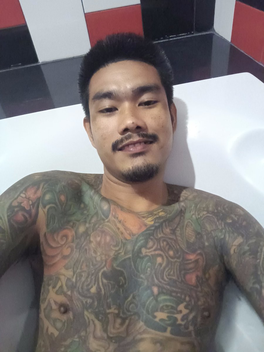 ALON_2533's tweet photo. #ปากเกร็ด อยากให้มีใครสักคนลงมาแช่น้ำด้วยก��น https://t.co/CdGZpD1y6U