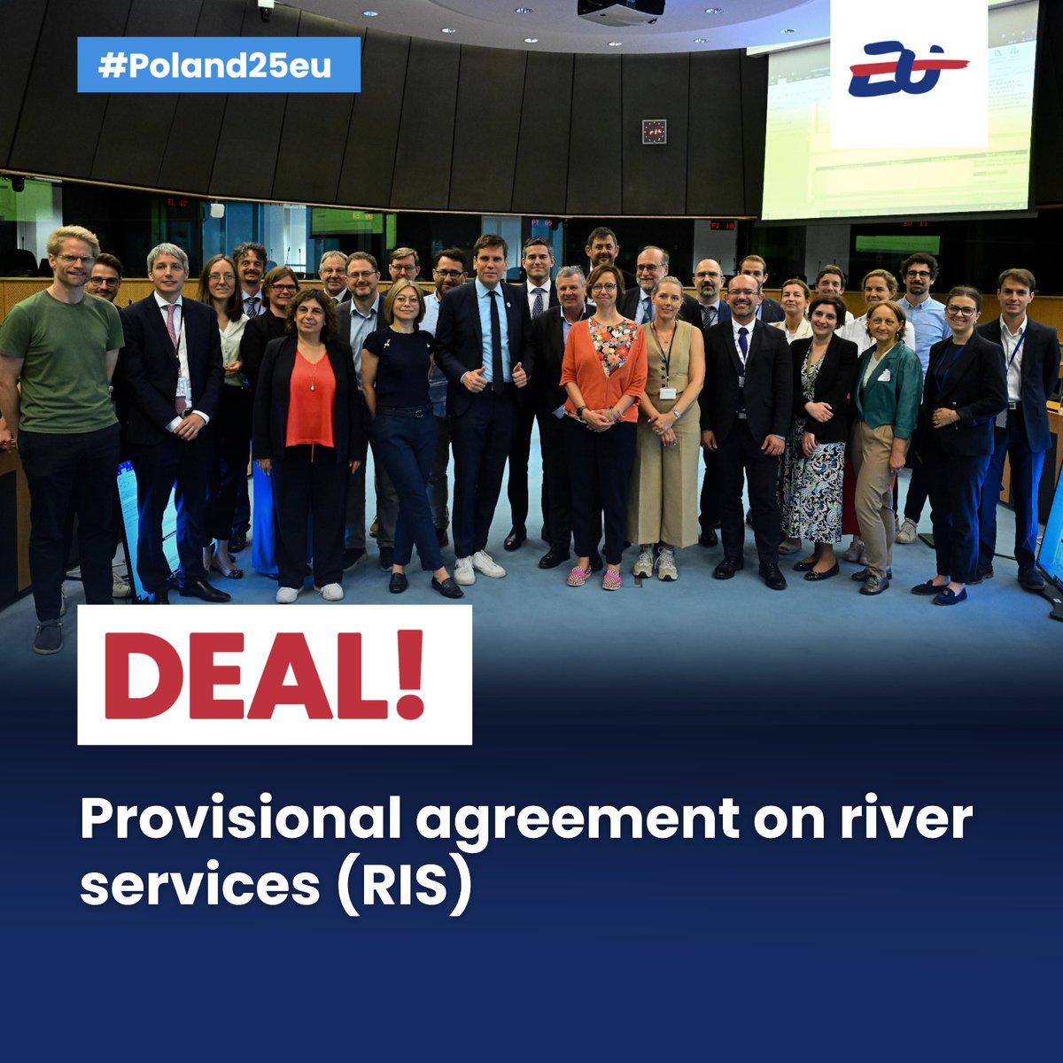 Big progress for inland waterway transport!

The Council and Parliament have reached a provisional deal to update the River Information Services Directive.

This means better data sharing, digital compatibility, safer, and more efficient traffic on Europe's rivers.