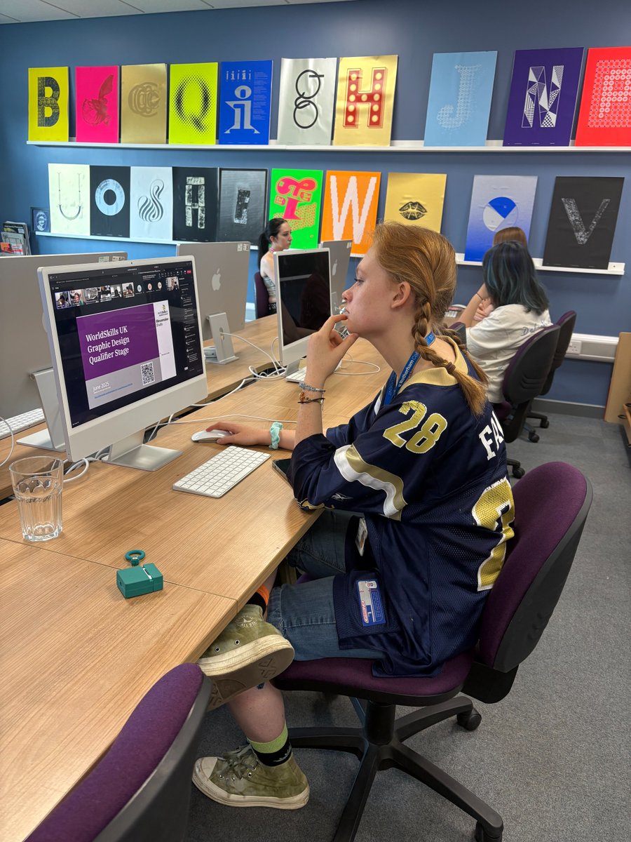 Five of our talented Graphics students were selected to compete in the WorldSkills Graphic Design Qualifiers. 🌍💻

They showcased their creativity, skill, and dedication!

#WorldSkills #GraphicDesign #Rotherham #College