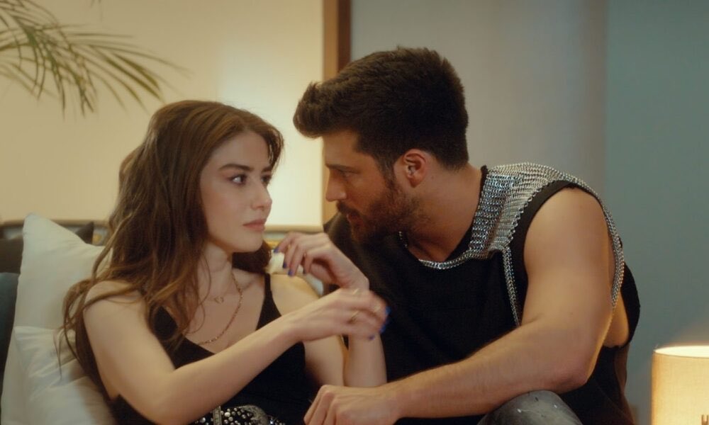 Esattamente cinque anni fa eravamo sull’orlo del delirio per il ritorno di queste personcine qui 🥹

Eravamo felici e lo sapevamo ♥️ le sbagliatine sempre nel cuore 

#BayYanlis