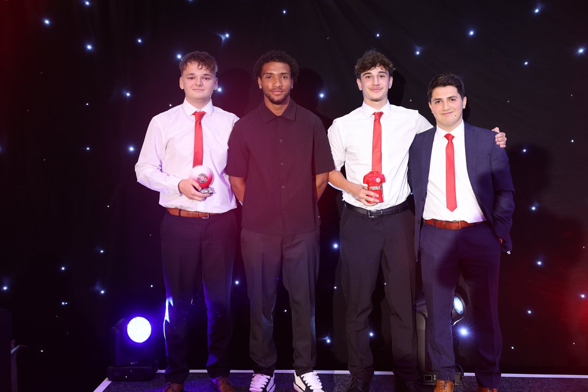 Bristol City Robins Foundation (@robinsfound) on Twitter photo One week since the Robins Education Awards 2025! ❤️
We had a wonderful evening celebrating the hard work our <a href="/EducationRobins/">Robins Foundation Education</a> students have put in on the pitch and in the classroom this year!
Find out more about our post-16 provision on our website 👇
bcfc.co.uk/robins-foundat… One week since the Robins Education Awards 2025! ❤️
We had a wonderful evening celebrating the hard work our <a href="/EducationRobins/">Robins Foundation Education</a> students have put in on the pitch and in the classroom this year!
Find out more about our post-16 provision on our website 👇
bcfc.co.uk/robins-foundat…