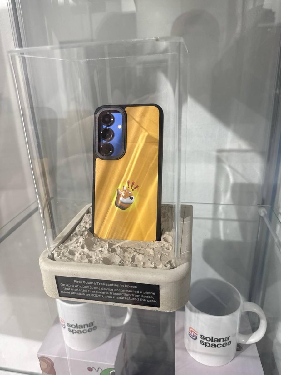 SOLYD_STORE's tweet photo. Come and find me @solanaspaces🛒 https://t.co/Wmcbq5ilk8