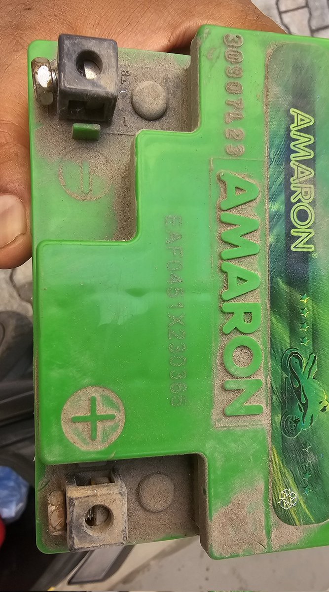 LiningFab's tweet photo. @AmaraRaja_Group 

Hello , my  battery has been dead and not working in one year, although it has battery warranty of 2 years, 
As i have lost my card , kindly help me to change as dealer is not able to change, can you please help me to exchange. https://t.co/H9aSCkwugy