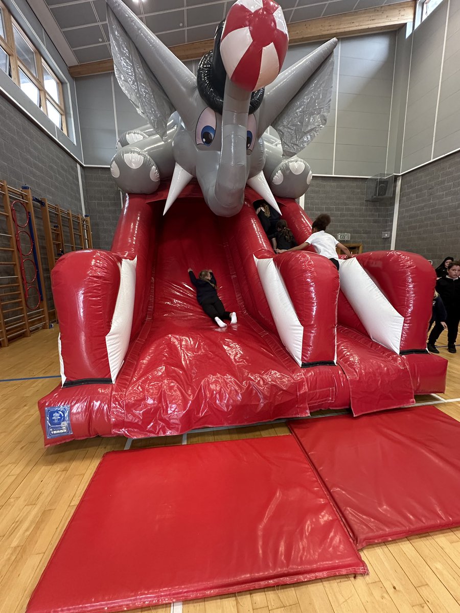 Miss McLay and P4M tweet media