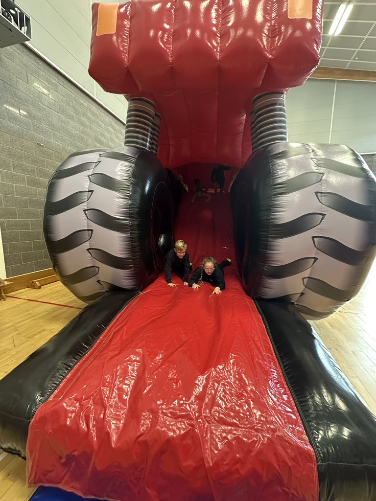 Miss McLay and P4M tweet media