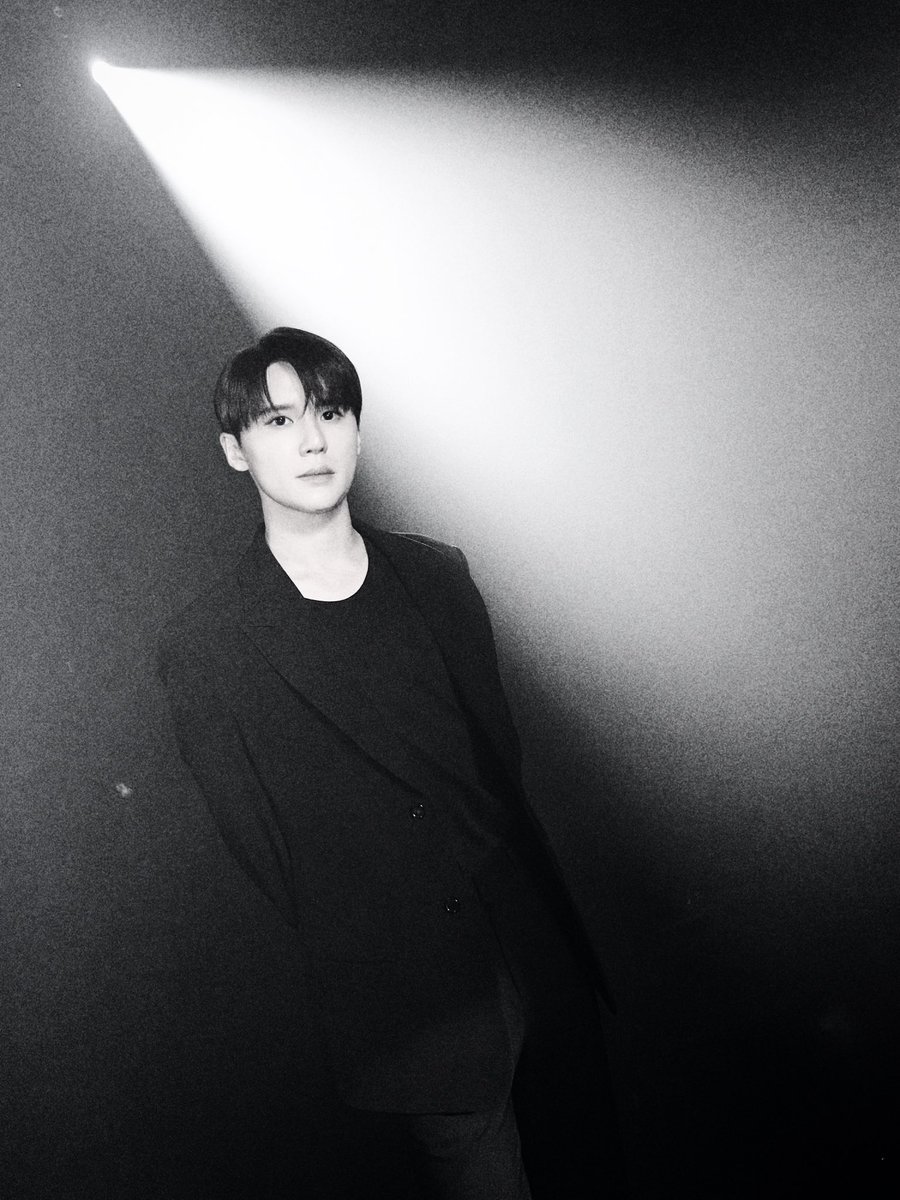 내가 죽으려고 생각했던 건
그대가 아름답게 웃기 때문이야🌌🖤🕊️

#XIA #김준수 #ジュンス 
내가 죽으려고 생각한 것은(The Reason) OUT NOW !
🎧ada.bio.to/The_Reason