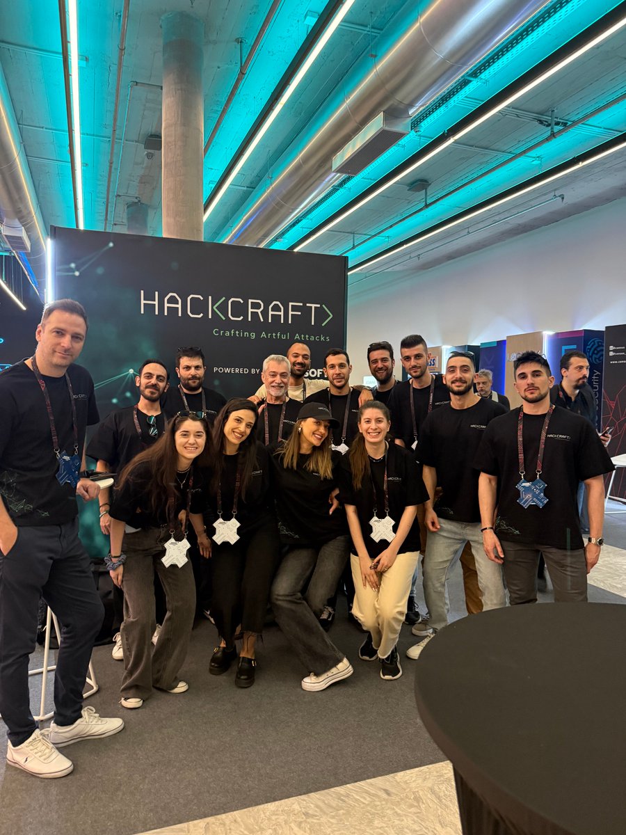 Hackcraft_labs's tweet image. 💡 Ethical hackers &amp;amp; great chats at #OffensiveX
🍻 Drinks + insights &amp;amp; nonstop energy
⚡ Proud platinum sponsor! Thanks for stopping by our booth!

Till next time: Play hard. Learn fast. Hack smart.
#OffensiveSecurity #Hackcraft