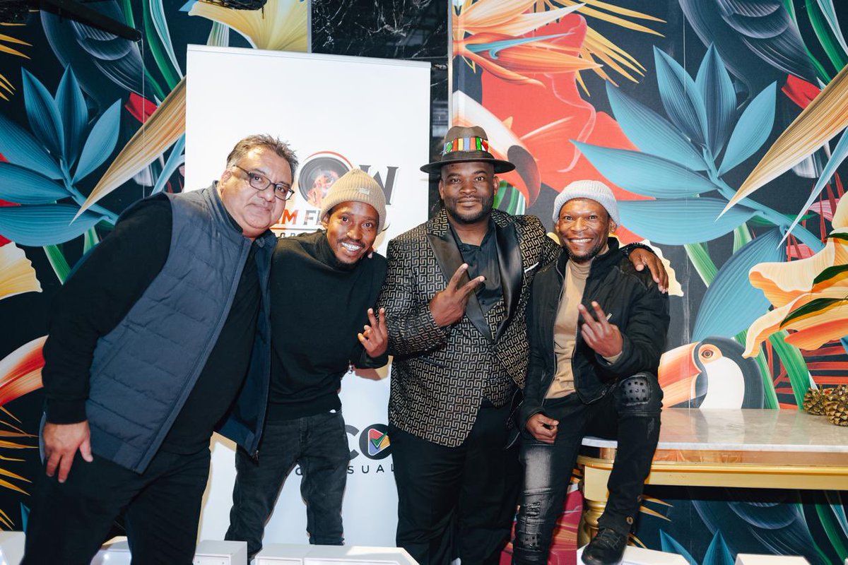 ShowThemFlames #MusicNights is magical you can’t sleep on this event book your tickets now 🎫
webtickets.co.za/v2/event.aspx?…