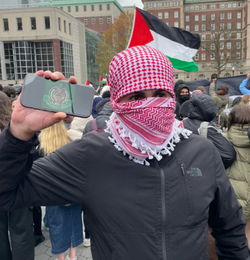 🚨 Professor Nicholas Bartlett, Contemporary Chinese Culture, Columbia/Barnard. 

Took part in the pro-Gaza encampment, where faculty blocked pro-Israeli students from counter-protesting and protected the students who were wildly chanting for an intifada.

A TITLE VI VIOLATION.