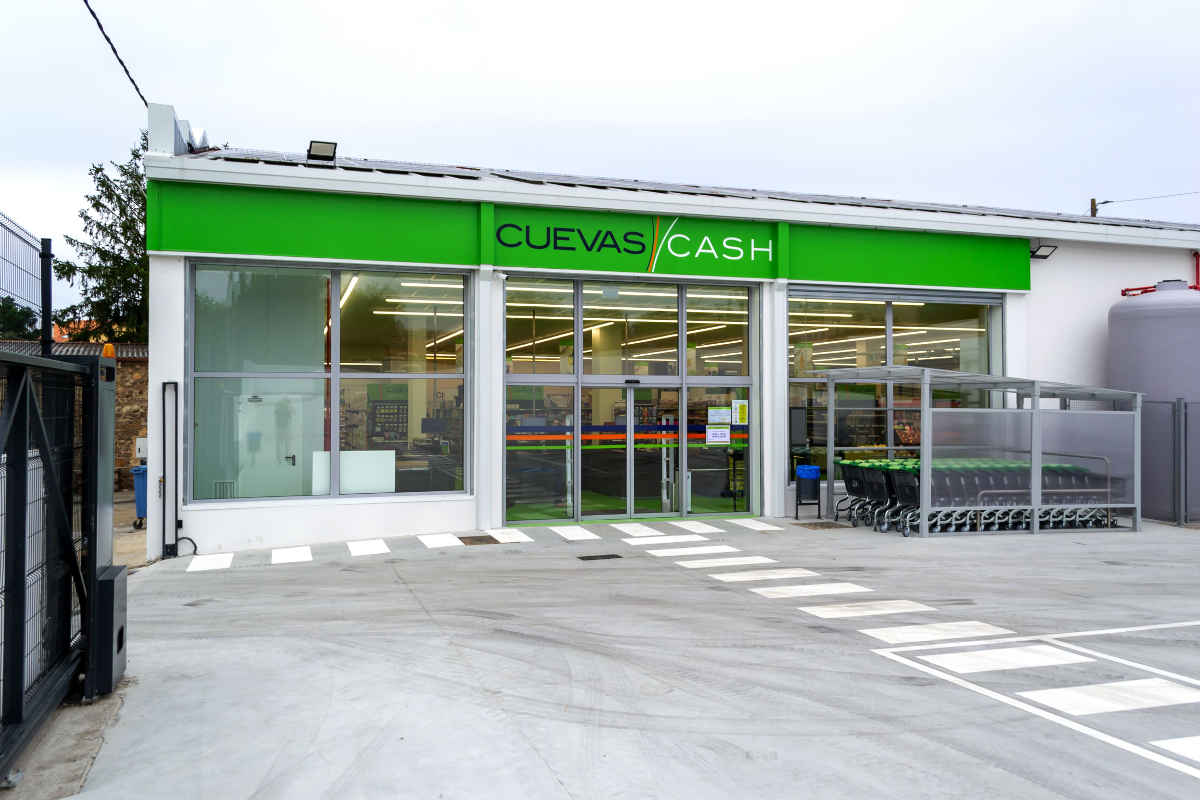 Cuevas Cash abre na Pobra do Caramiñal o seu modelo de gran centro de alimentación -  obarbanza.gal/2025/06/cuevas…