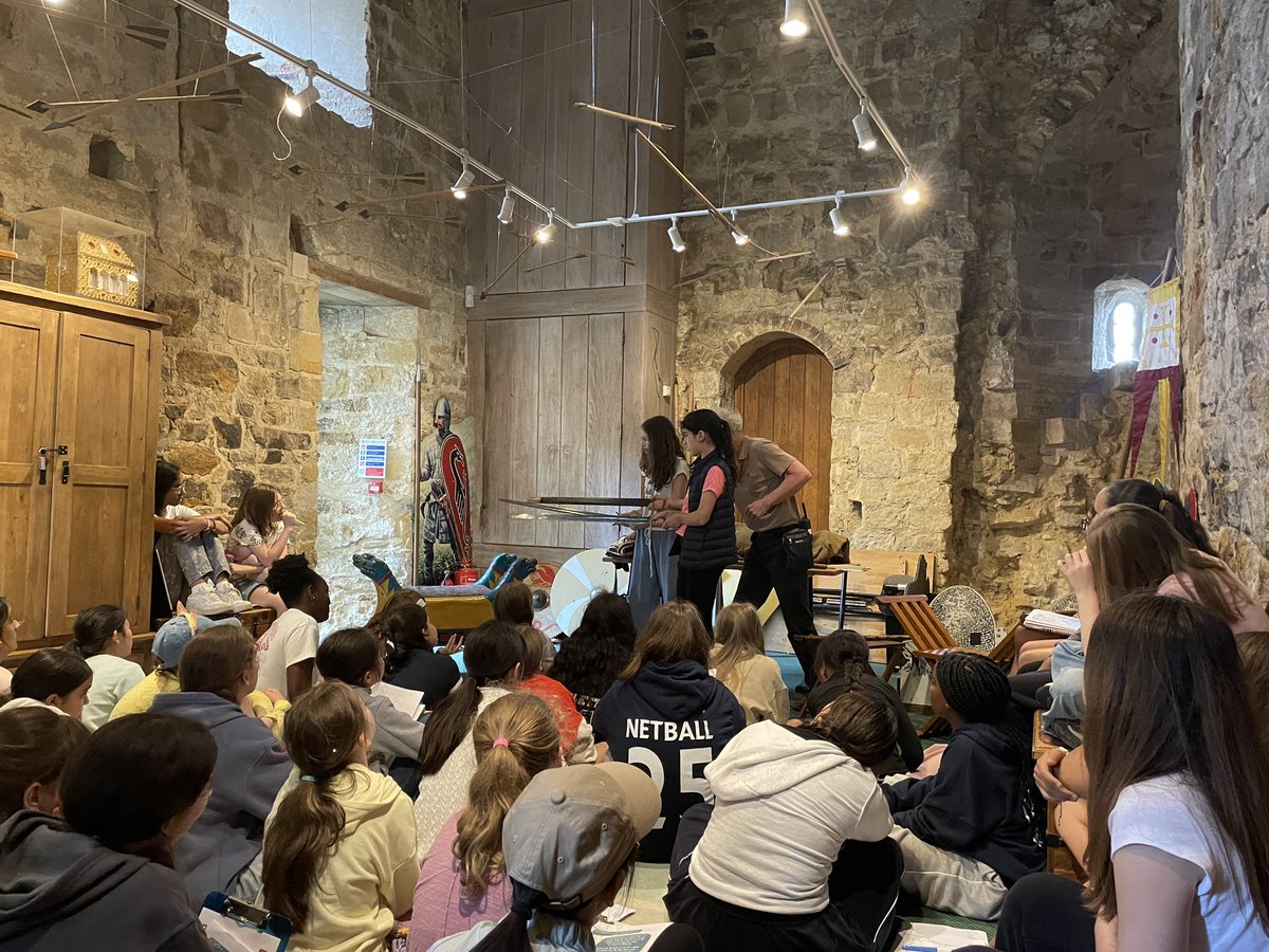 Modern Languages tweet media