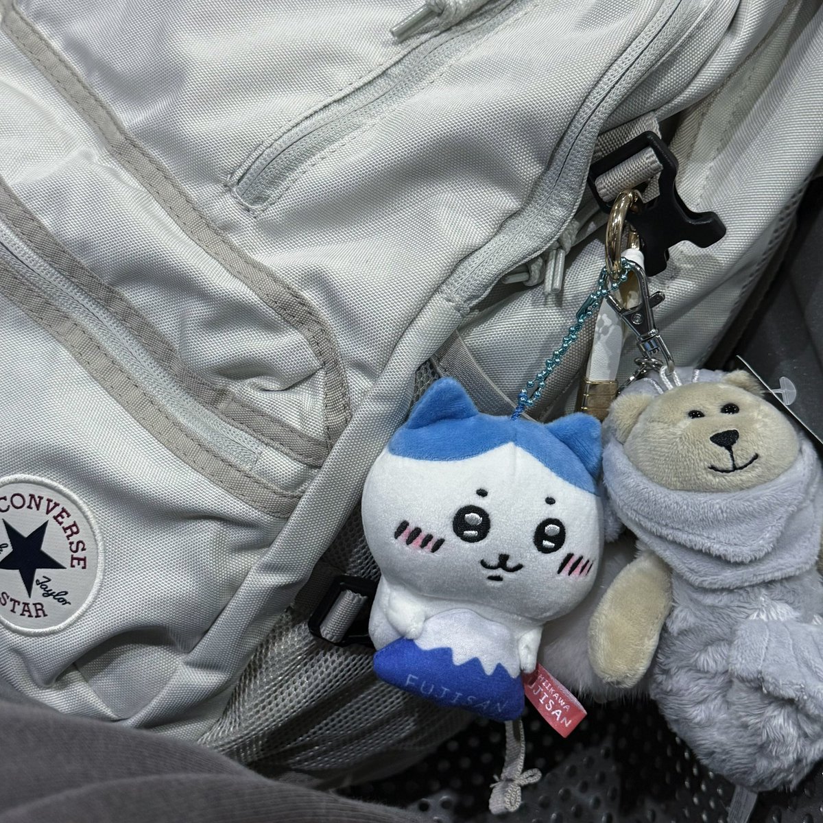 Estrus333's tweet image. 我要努力像正常人一样活着…！