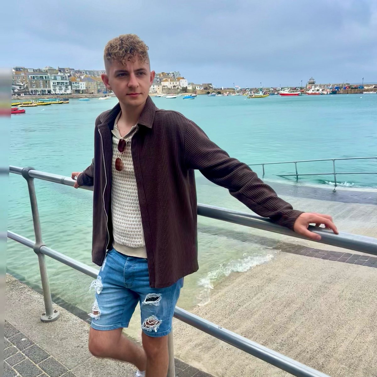 New Horizon tweet media