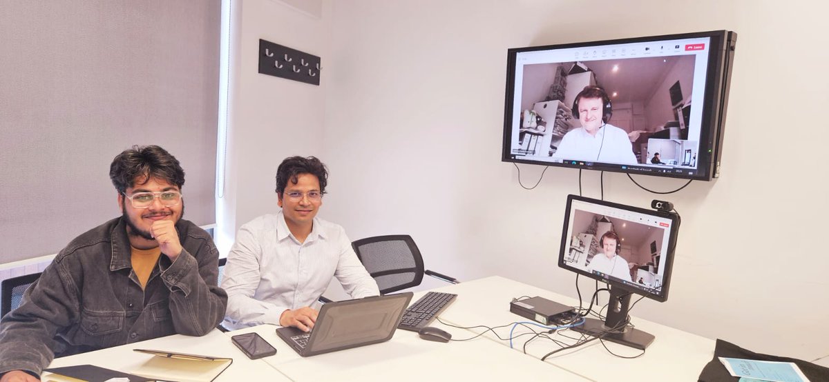UELAdviceCentre's tweet image. Employment Sessions at LAC!
Our first client session of the day was an Employment session with our partnership solicitor Lawrence Davies LLM. During this session our dedicated volunteers - Fawwaz and Deepak assisted a client with an Employment matter.
@SBL_UEL
@UEL_News