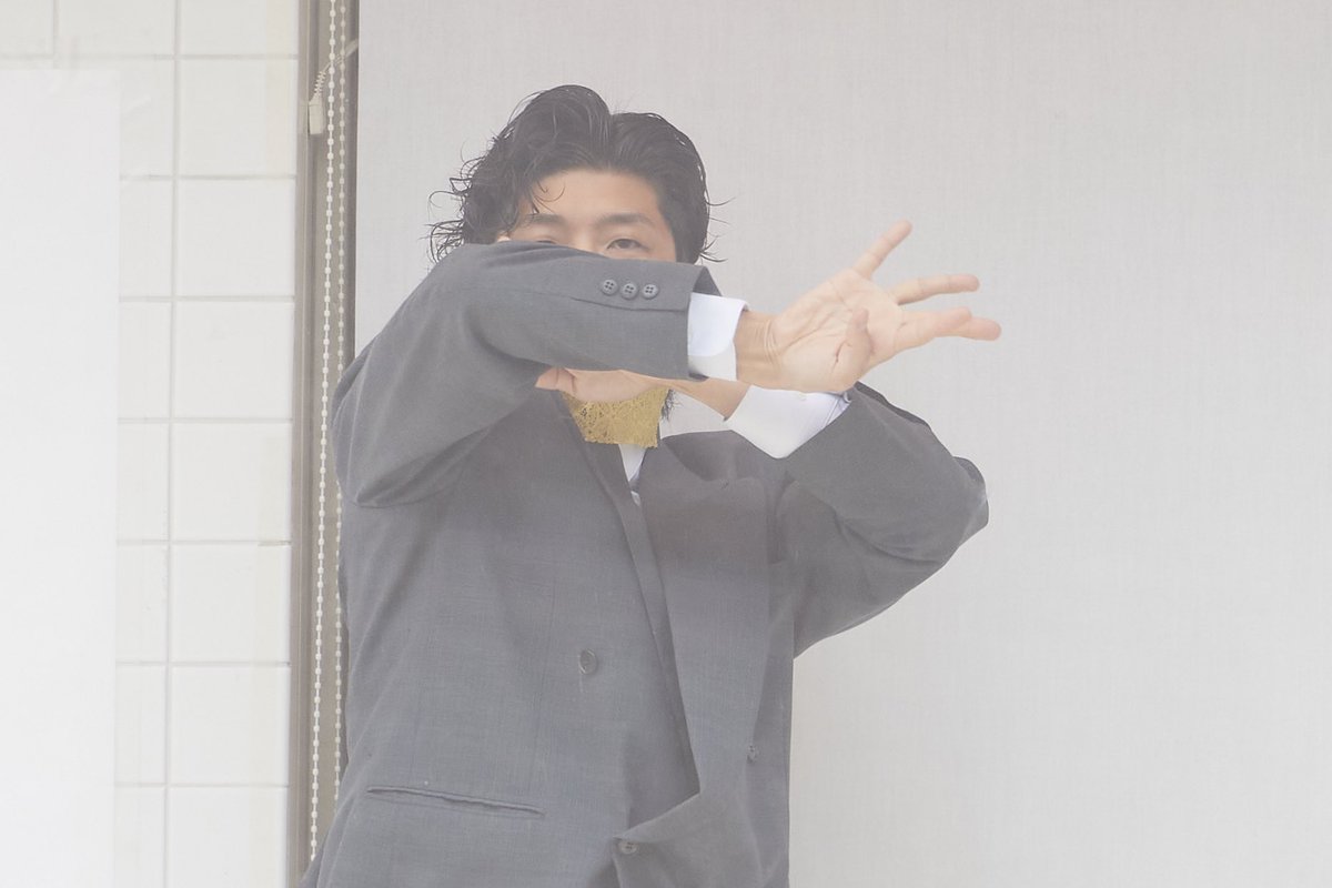 k_oyuki_camera6's tweet image. 1年前の今日の写真。
カウントダウンの一輝さん。
#dazzle
#lostinthepages 
#イマーシブ