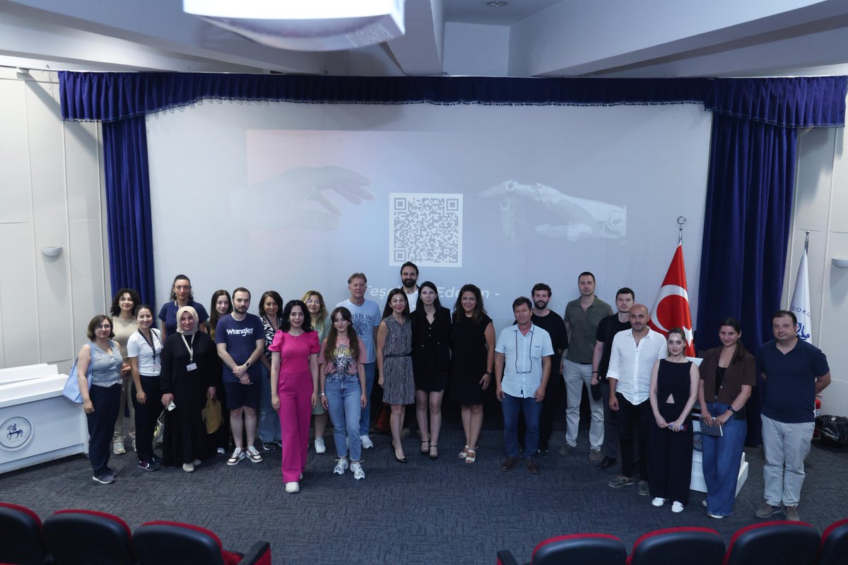 DEÜ AKADEMİ-DE tweet media