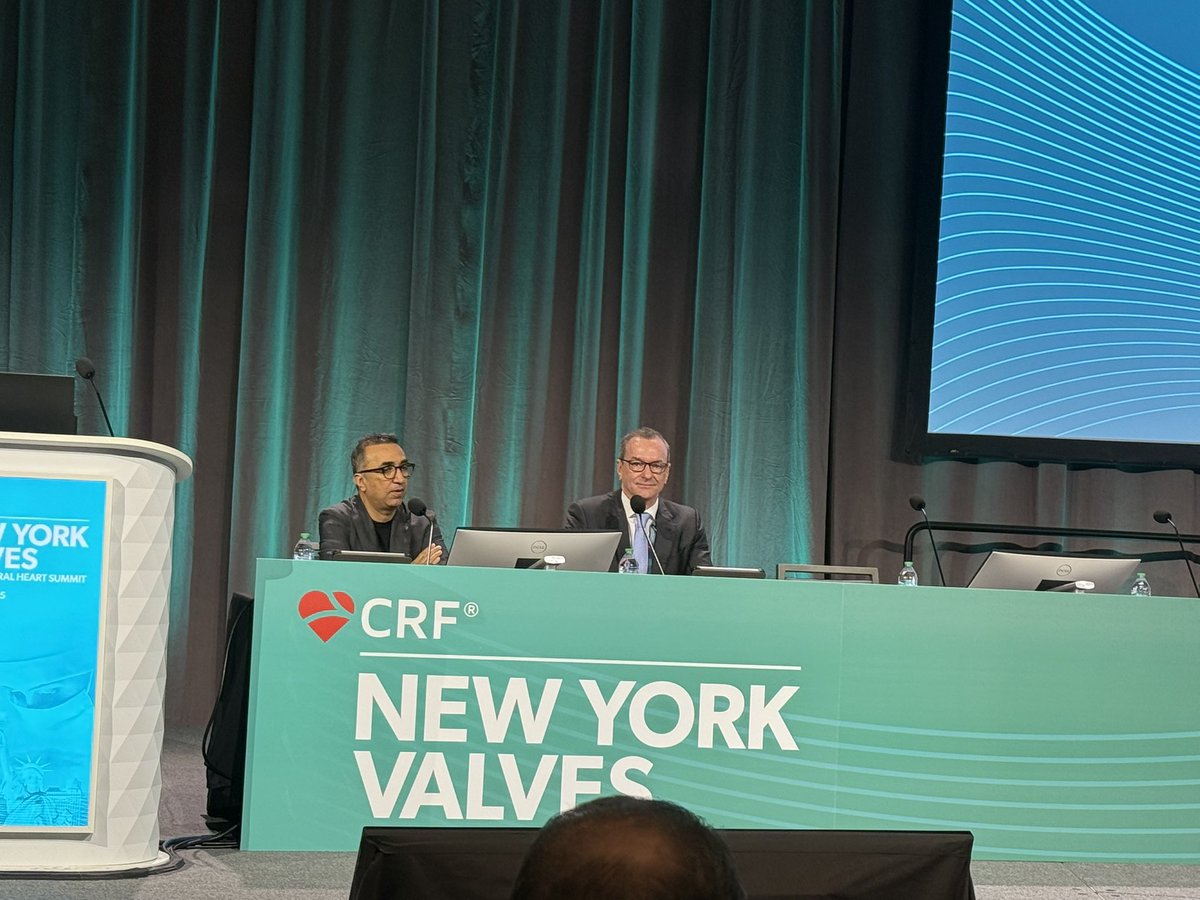 JGrapsa's tweet image. 🌟Learn from the best #NYvalves2025 🌟Early morning session on #tricuspid anatomy, imaging &amp;amp; lots of cases - iCOACH moderated by @SLittleMD @azeemlatib @hahn_rt @OKhaliqueMD @AnnaSannino1985 @npfam1 and great panel from around the globe 🌍 @crfheart @triciarawh @jgranadacrf…