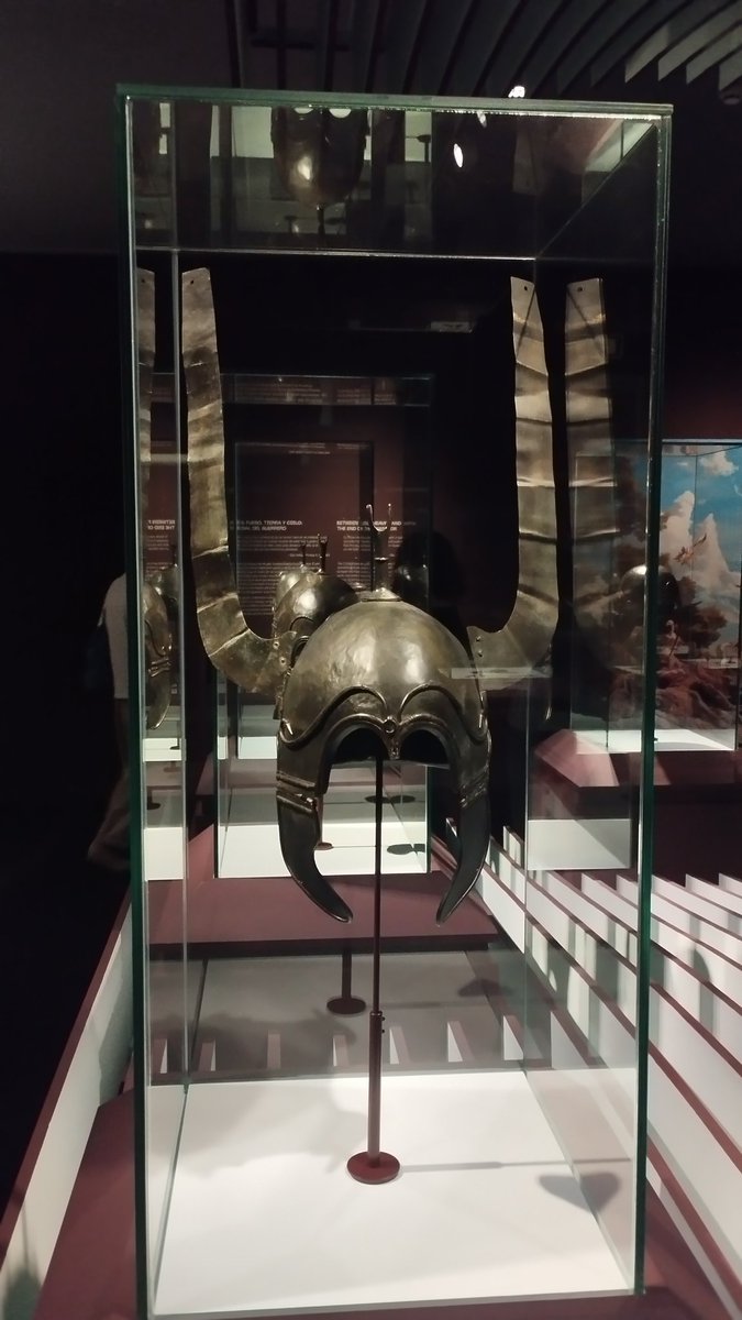 Arturo (@artur_fotografo) on Twitter photo En el Museo Arqueológico Nacional, viendo la exposición de Aratis, Los Cascos Calcidicos en el <a href="/MANArqueologico/">Museo Arqueológico Nacional</a> las reconstrucciones virtuales de <a href="/3dStoa/">3D Stoa - Patrimonio y Tecnología</a> son magníficas, muy recomendable. En el Museo Arqueológico Nacional, viendo la exposición de Aratis, Los Cascos Calcidicos en el <a href="/MANArqueologico/">Museo Arqueológico Nacional</a> las reconstrucciones virtuales de <a href="/3dStoa/">3D Stoa - Patrimonio y Tecnología</a> son magníficas, muy recomendable.
