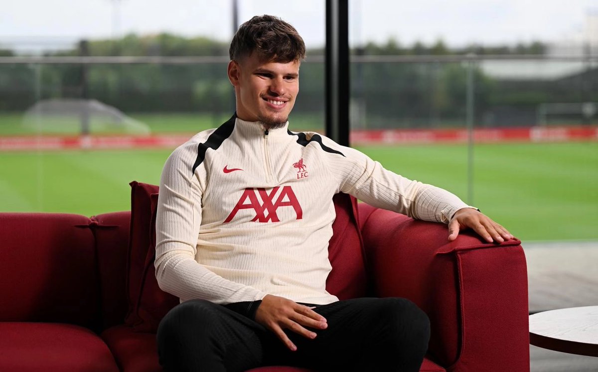 🗣️ Milos Kerkez: “It’s a real honour for me to come to play for one of the biggest clubs in the world, the 𝐛𝐢𝐠𝐠𝐞𝐬𝐭 𝐜𝐥𝐮𝐛 𝐢𝐧 𝐄𝐧𝐠𝐥𝐚𝐧𝐝”

I love him already ❤️