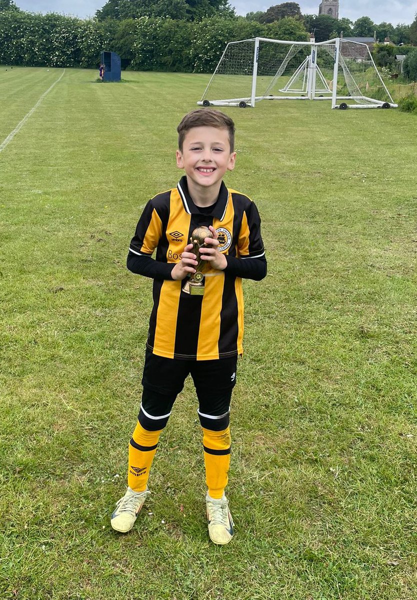 Our U8 Ambers were in tournament action again recently, getting some good results to reach the semi final where they missed out on penalties.
Parents POTT was Matei and Coaches was Freddie. One more to go then a well earned rest before they start their 7v7 adventures at Under 9s!