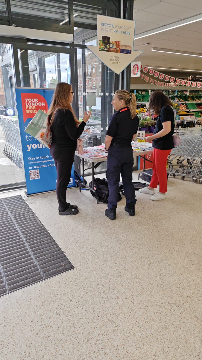 We are proud to be able to support the community impact day held at Mottingham today.
It really does positively improve local residents day to day lives