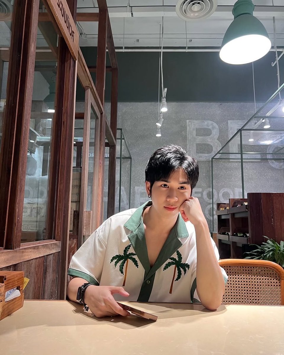 𝑳𝒐𝒖𝒊𝒔 tweet media