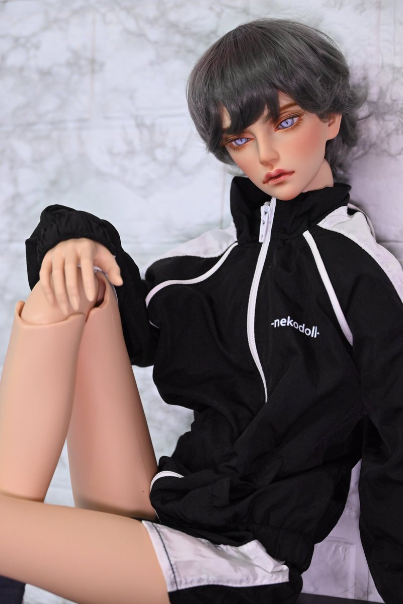 DOLKOSAKA's tweet photo. 【即納ドール/RSDOLL】
【数量限定】ORVIL ver.R Real Tan Skin をご紹介いたします。
リアルタンスキンの艶やかな肌と、涼しげな目元が印象的な美少年ドール✨

大阪店限定での即納販売です❣️ぜひ店頭にてご覧ください♪
#DOLK大阪即納ドール
#RSDOLL #ORVIL https://t.co/E6FfmgzaHQ
