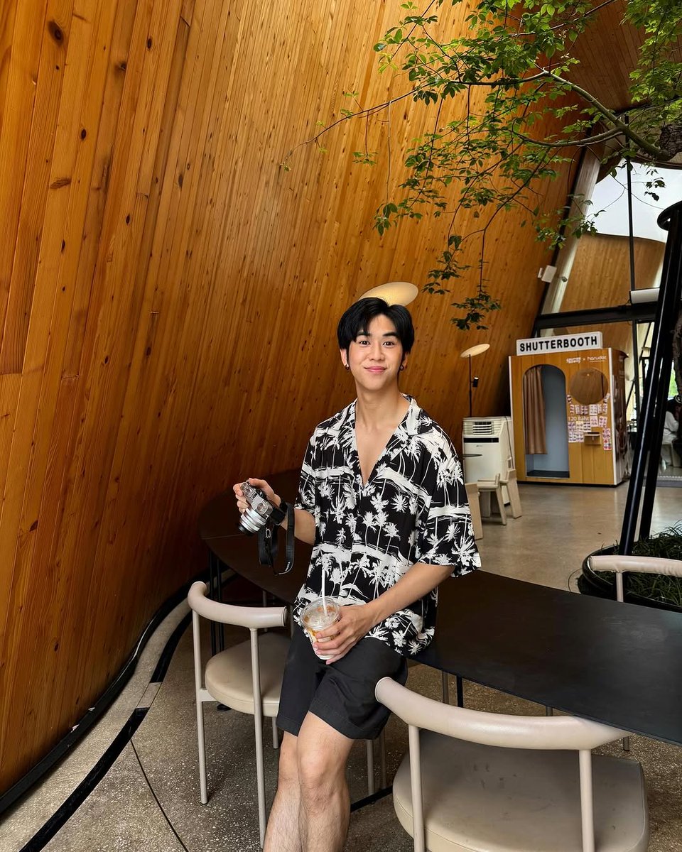 𝑳𝒐𝒖𝒊𝒔 tweet media