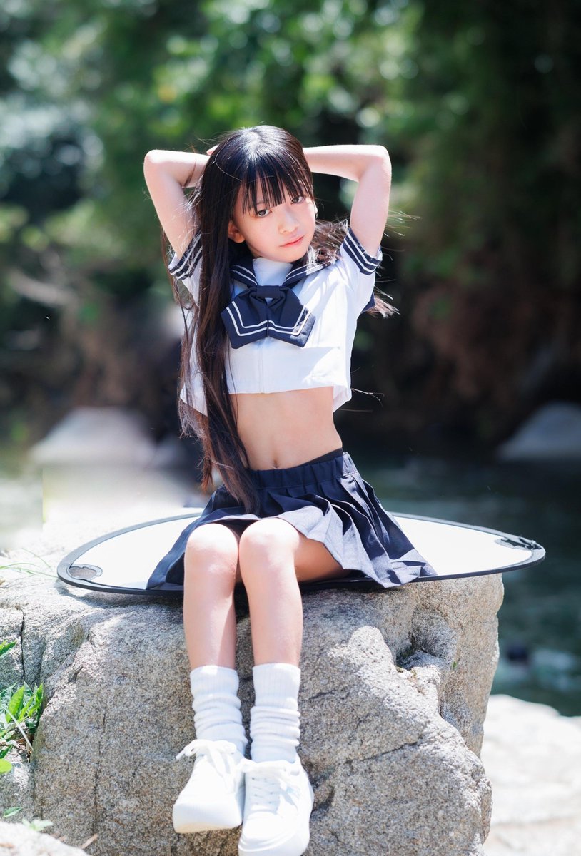 Adam Johnson tweet media