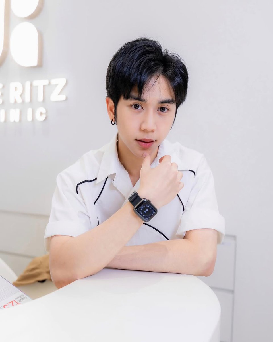 𝑳𝒐𝒖𝒊𝒔 tweet media