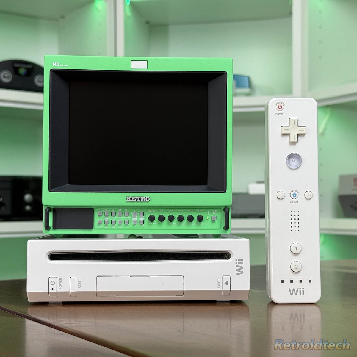 Retroldtech's tweet image. A unique and super rare Green Edition Mini PVM in Full Bright Green 💚

Such a lovely color ready to be enjoyed with your &apos;old&apos; systems as the 5&quot; Mini PVM has HDMI, VGA and also Composite video inputs! 🙌

#MiniPVM #GreenEdition #Wii #NintendoWii #Retrogaming #GamingMonitor…