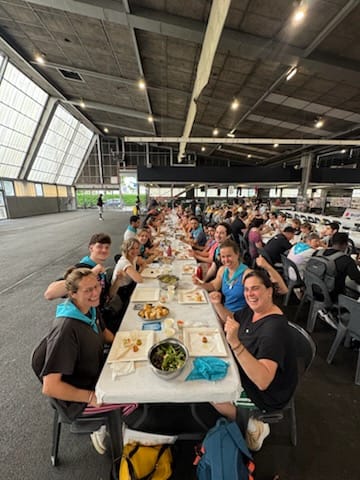 🏀 À #Pau, le CV est resté au vestiaire !

Candidats et recruteurs sont réunis pour "Du stade vers l’emploi" : sport le matin, job dating l'après-midi.

🤝 Une autre façon de révéler les talents, portée par <a href="/EBPLO/">EBPLO</a> &amp; <a href="/FranceTravail/">France Travail</a>.

#Basket3x3 #Inclusion #Recrutement