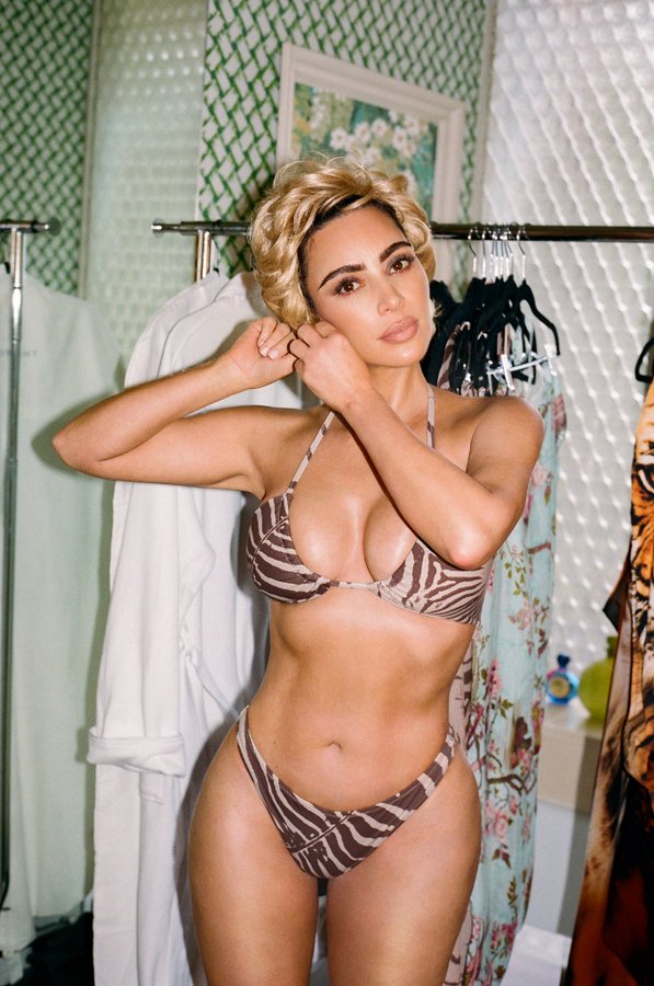 GuX_8G_bEAYy-sZ?format=jpg&name=900x900