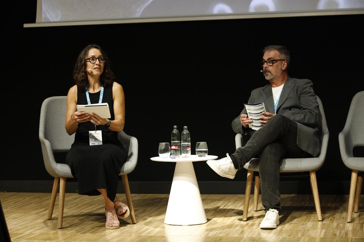 <a href="/UTSWMedCenter/">UT Southwestern Medical Center</a> <a href="/isen_gard/">María R. Aburto</a> <a href="/MireiaVallesc/">Mireia Valles-Colomer</a> <a href="/AmandaRUrrutia/">Amanda Rodriguez-Urrutia. MD, PhD.</a> <a href="/fasnicar/">Francesco Asnicar</a> <a href="/univgroningen/">University of Groningen</a> <a href="/mcarmen_collado/">MCarmen Collado</a> Session 3 concluded with compelling and highly interesting insights on mucosal inflammation and chronic disease.<a href="/BenoitChassaing/">Chassaing Laboratory</a> explored the impact of dietary emulsifiers, while Alessandra Borgognone <a href="/IrsiCaixa/">IrsiCaixa</a> discussed microbial and immune signatures in HIV vaccine responses.