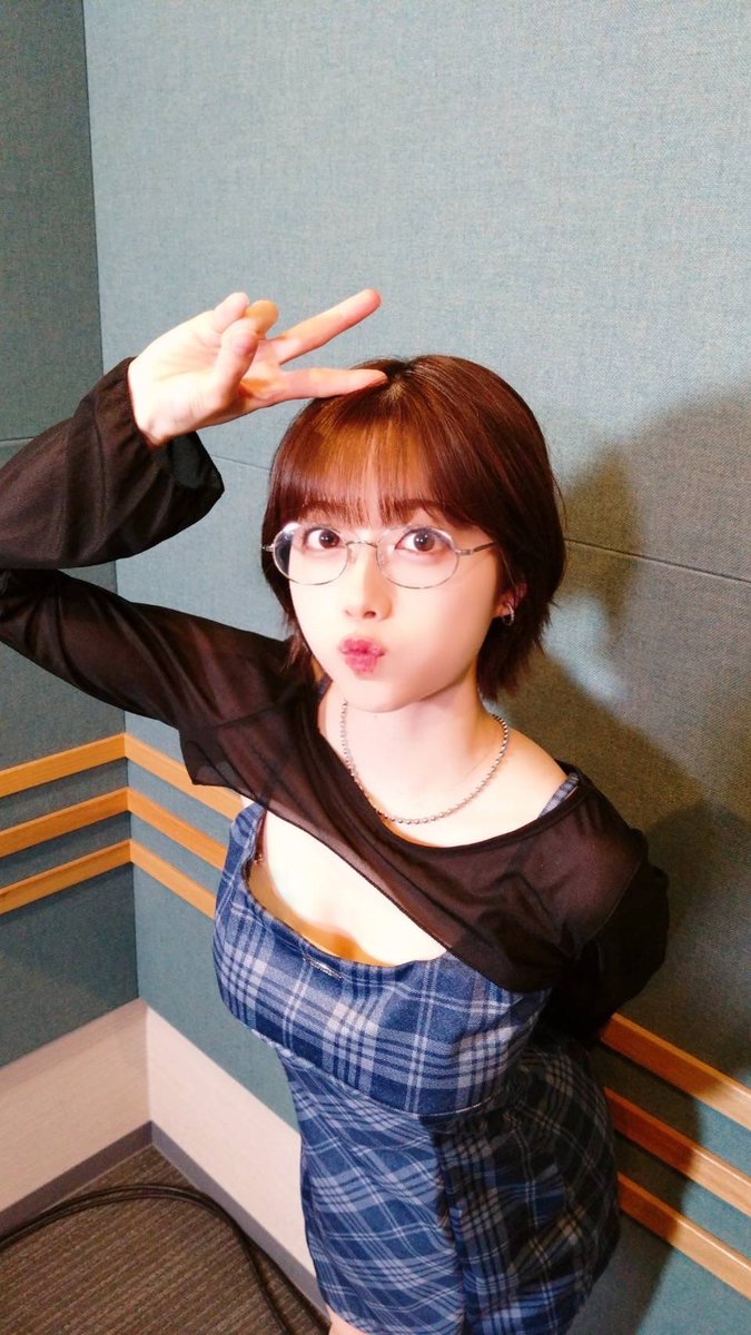 どすけべな胸元💗