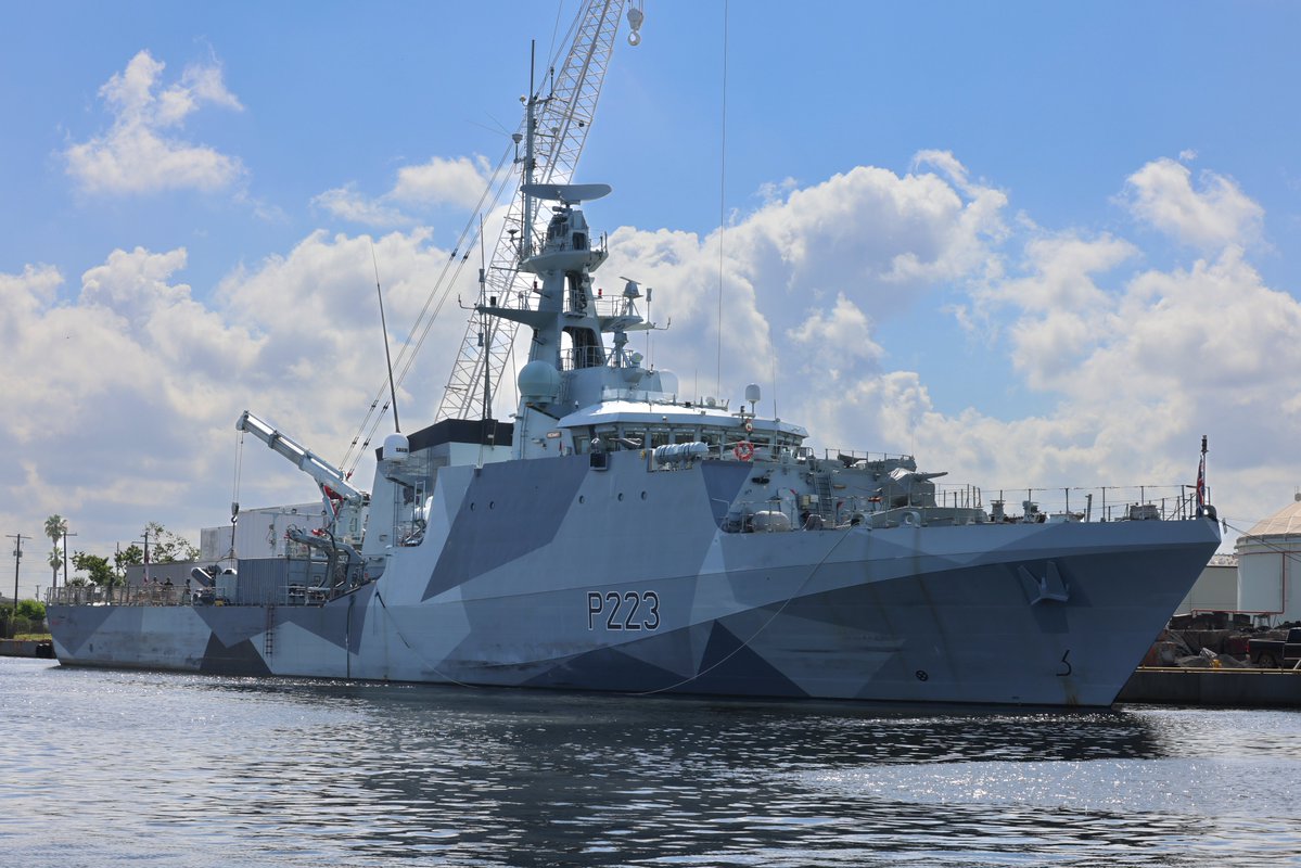 HMS_Medway's tweet photo. ⛵️Setting sail⚓️

🇬🇧🇺🇸 Goodbye Tampa, what a city!  @visittampabay

But we've reached the end of our stay.

MEDWAY stands READY for the Caribbean. 🌴
We are fully stocked and equipped for our mission ahead.

See you soon @UKinCaribbean https://t.co/tIqo0wwgLO