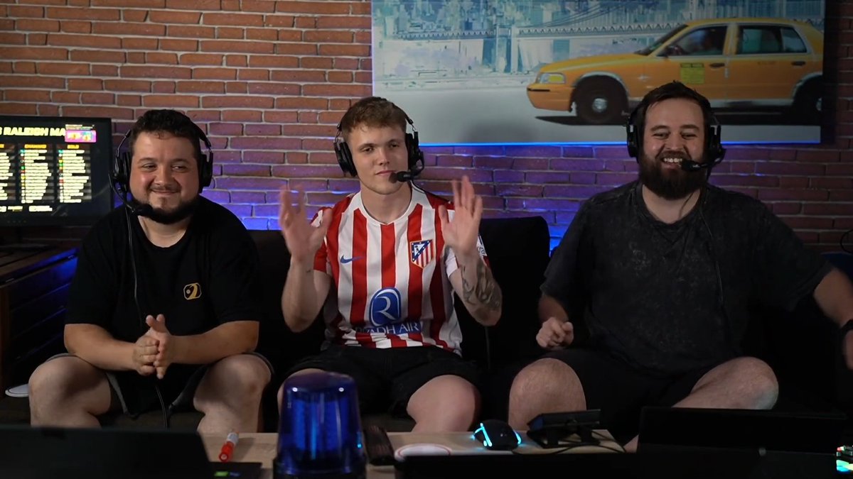 Rocket Caliente 🔥 (@rocketcaliente) on Twitter photo COMIENZA EL MAJOR DE RALEIGH 🔥🇺🇸
🎙️ <a href="/solounturnomasV/">Solo un turno mas</a>, <a href="/craxe200/">Kike "Craxe" Estaire</a> & <a href="/Rosdri_Twitch/">Rosdri</a>
🔴 twitch.tv/rosdri_twitch COMIENZA EL MAJOR DE RALEIGH 🔥🇺🇸
🎙️ <a href="/solounturnomasV/">Solo un turno mas</a>, <a href="/craxe200/">Kike "Craxe" Estaire</a> & <a href="/Rosdri_Twitch/">Rosdri</a>
🔴 twitch.tv/rosdri_twitch