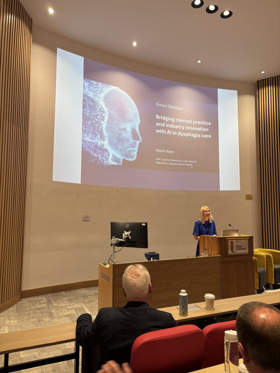 Professor Michelle Tennyson tweet media