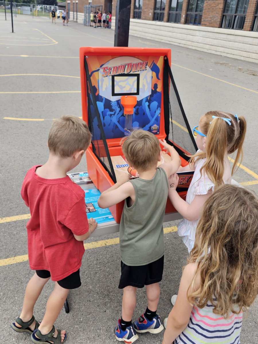 Holley DOrazio tweet media